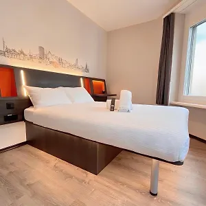 https://easyhotel-zuerich-main-station.hotelsbaselswitzerland.com